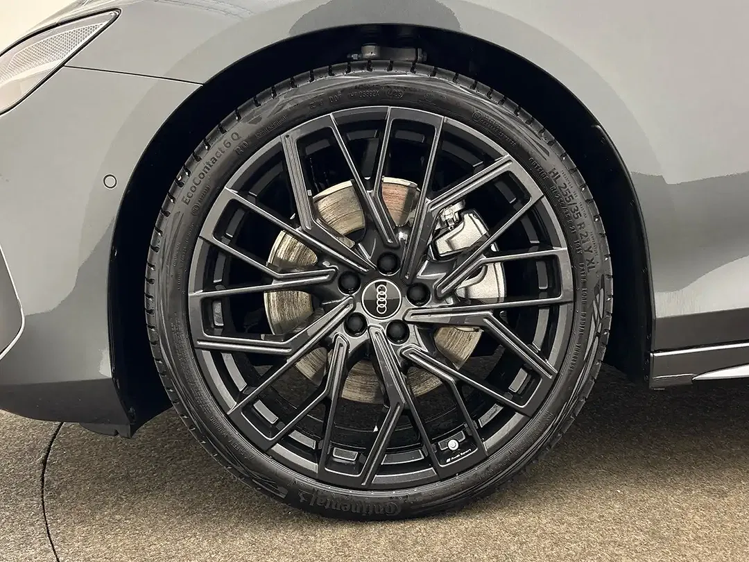 Audi A6 TDI quattro Avant - Thumbnail 6