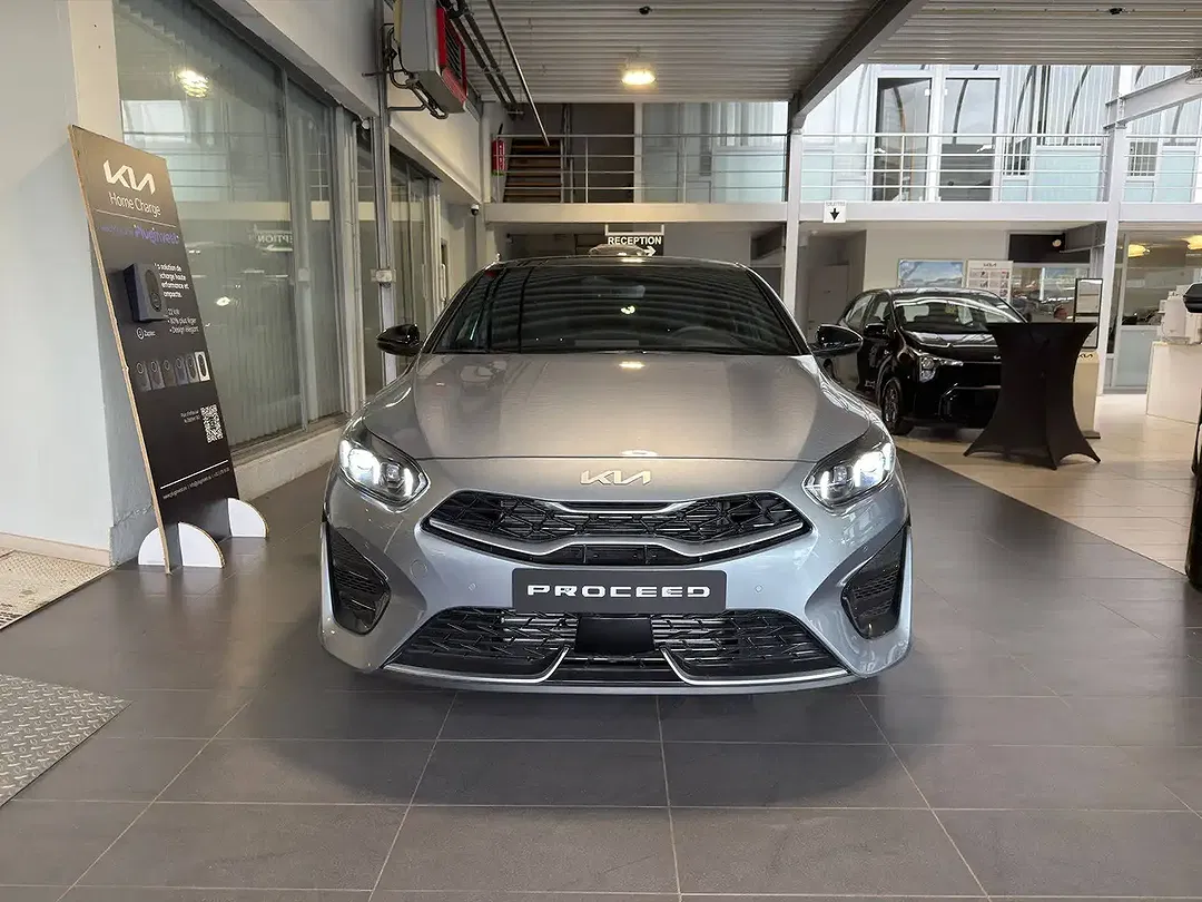 Kia ProCeed / pro_cee'd 1.5 T-GDI DCT GT-Line - foto 2