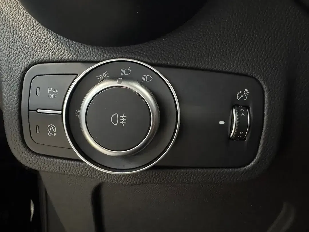 Alfa Romeo Stelvio 2.0 16V Turbo - Thumbnail 11