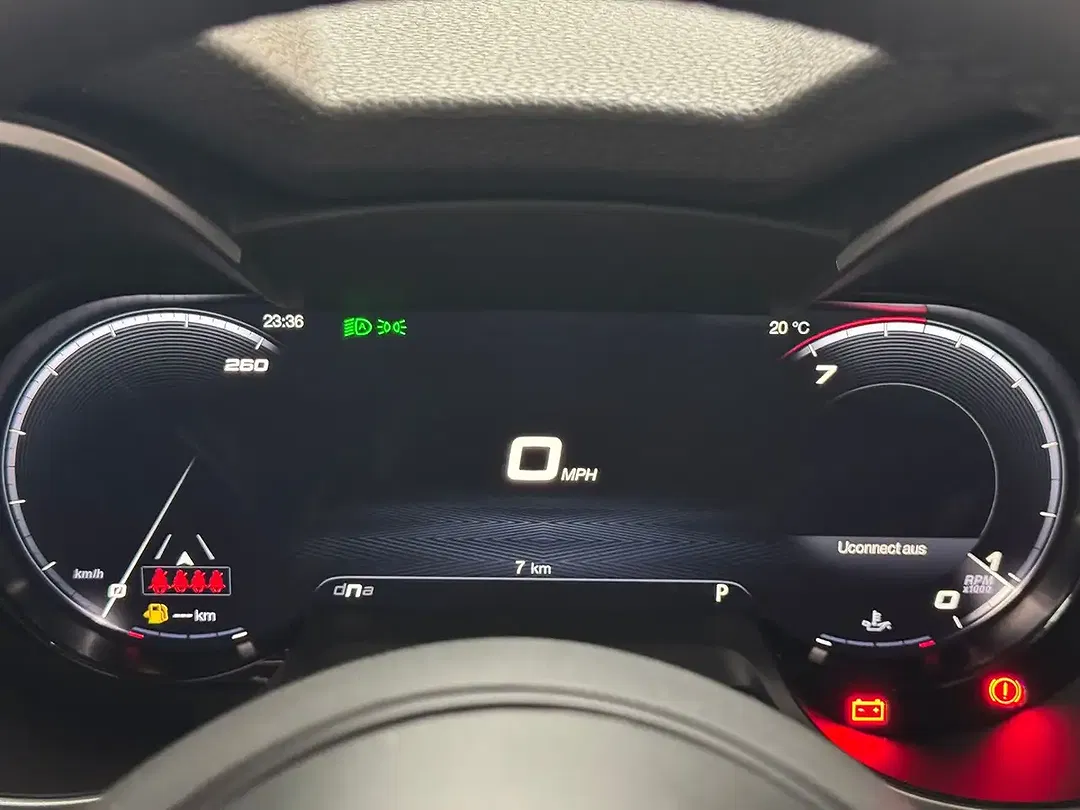 Alfa Romeo Stelvio 2.0 16V Turbo - Thumbnail 12