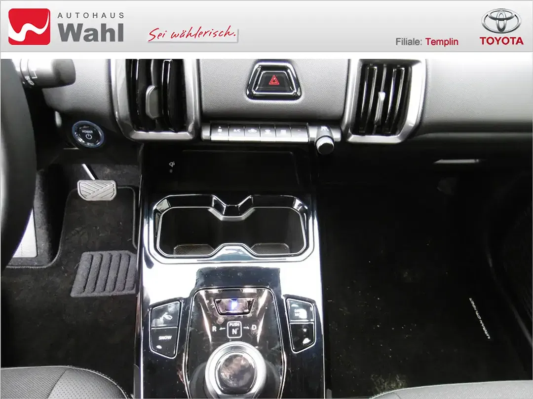 Toyota Urban Cruiser Lounge - Thumbnail 11