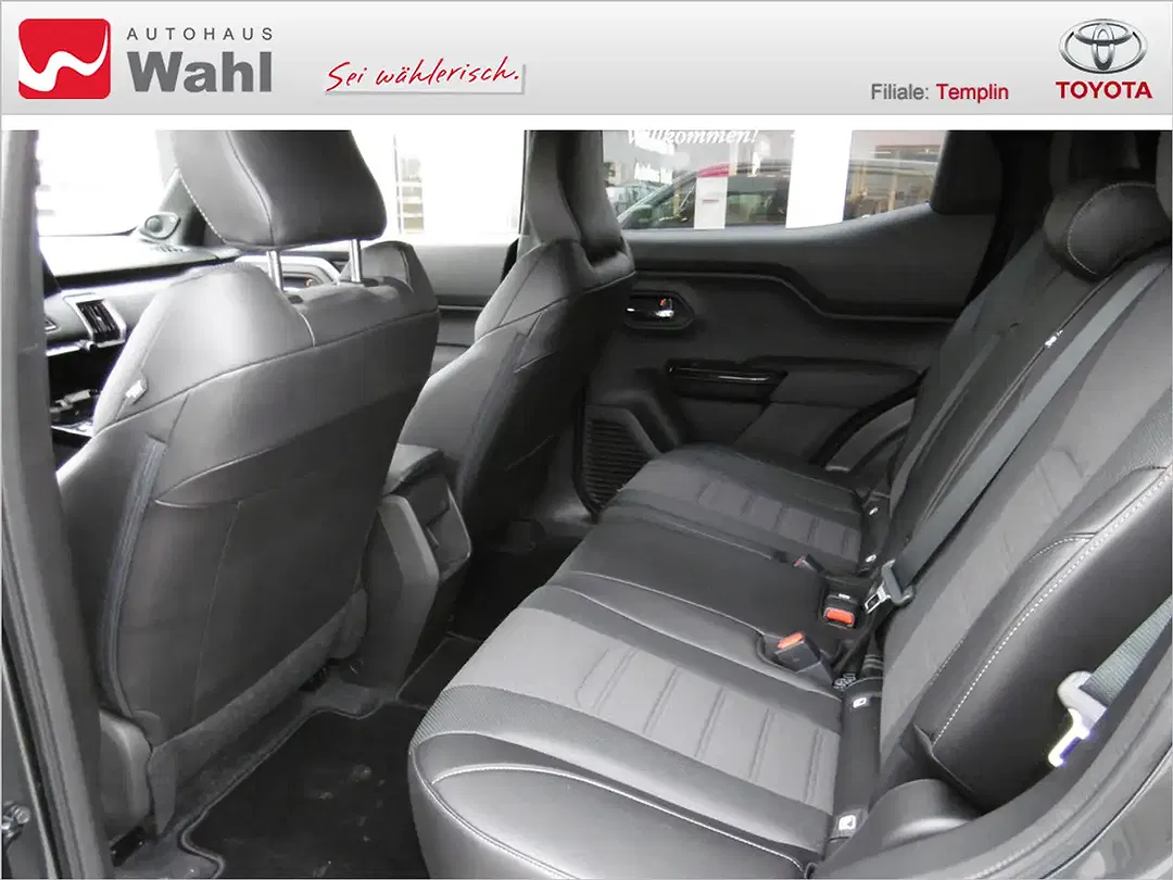 Toyota Urban Cruiser Lounge - Thumbnail 13