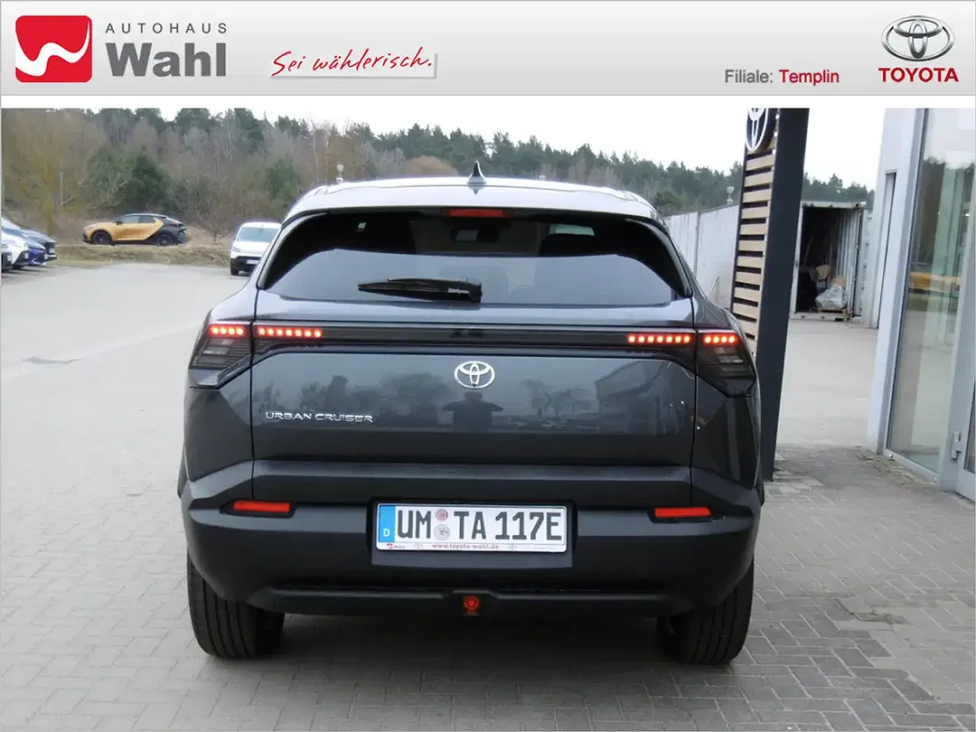 Toyota Urban Cruiser Lounge - Thumbnail 4