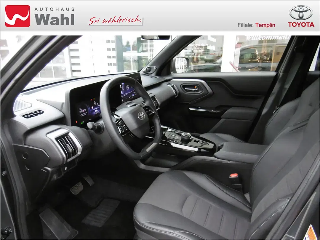 Toyota Urban Cruiser Lounge - Thumbnail 8