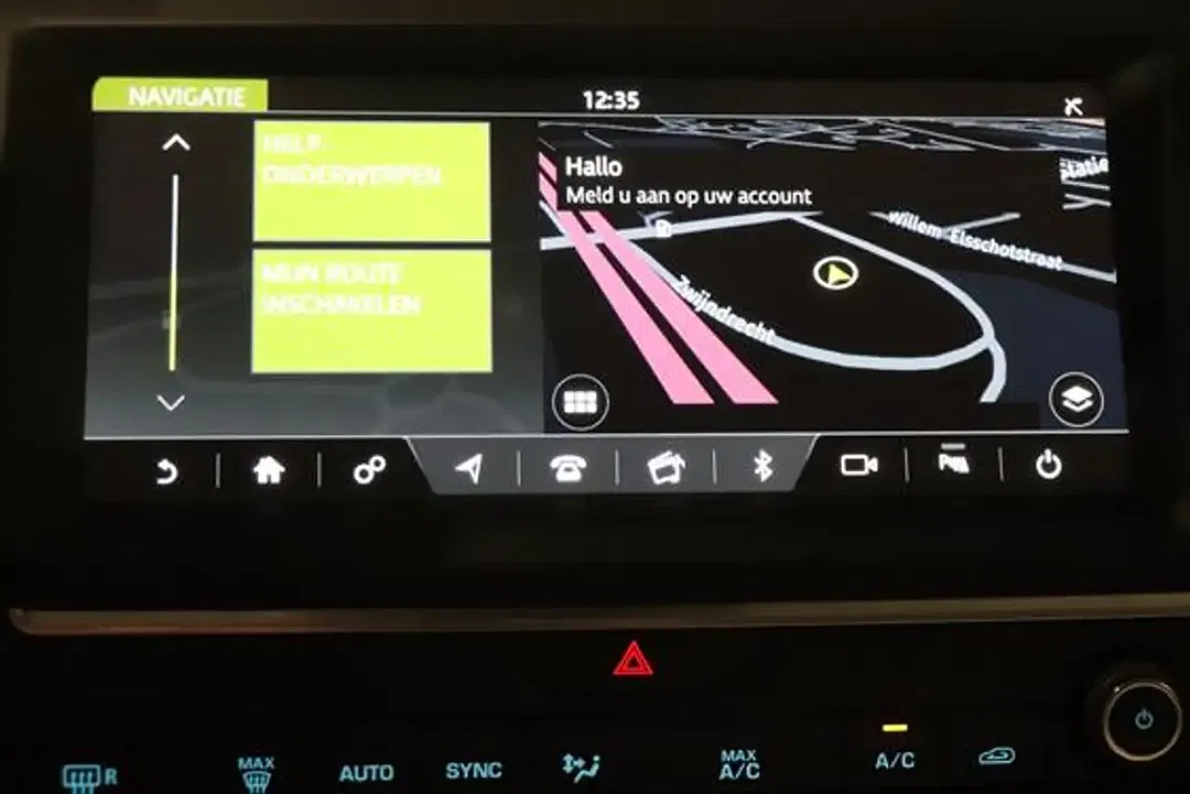 Jaguar E-Pace P200 2.0 4x4 - Thumbnail 11