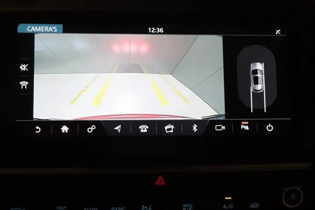 Jaguar E-Pace P200 2.0 4x4 - Thumbnail 13