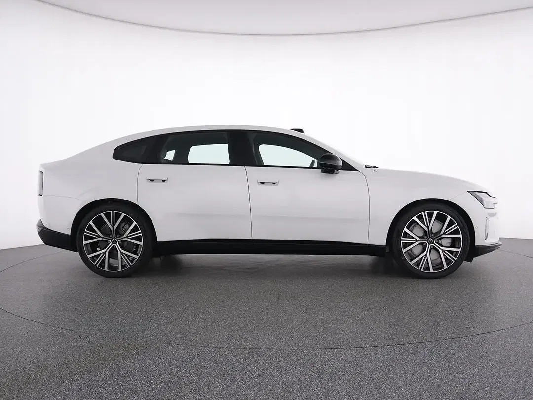 Volvo ES90 Extended Range Ultra - Thumbnail 11