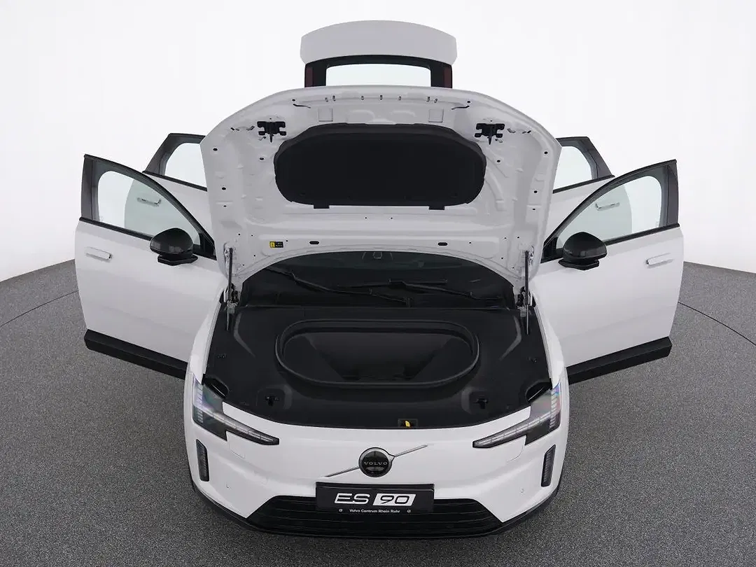 Volvo ES90 Extended Range Ultra - Thumbnail 12