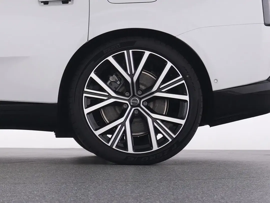 Volvo ES90 Extended Range Ultra - Thumbnail 20