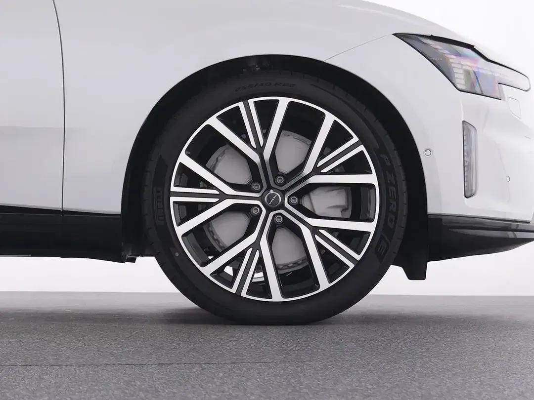 Volvo ES90 Extended Range Ultra - Thumbnail 21