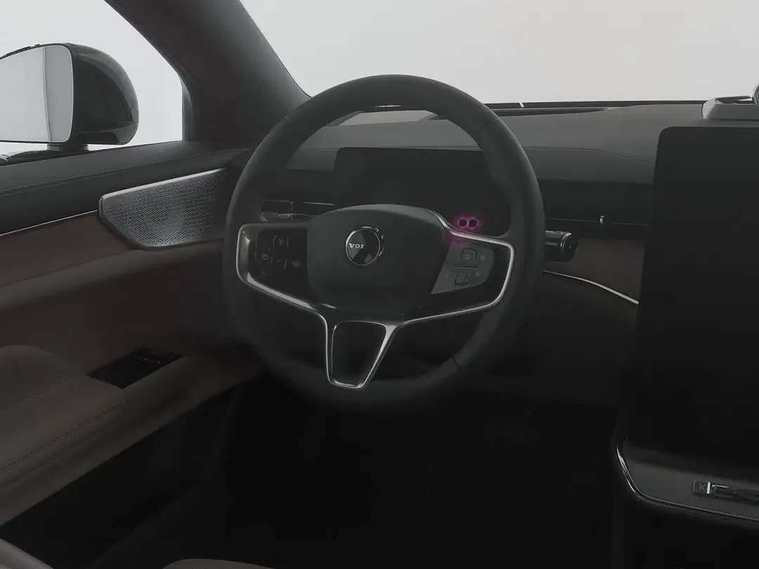 Volvo ES90 Extended Range Ultra - Thumbnail 4