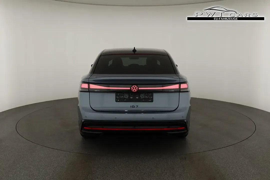 Volkswagen ID.7 Pro Black Edition - Thumbnail 14