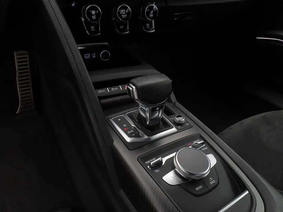 Audi R8 5.2 FSI quattro Coupe - Thumbnail 23