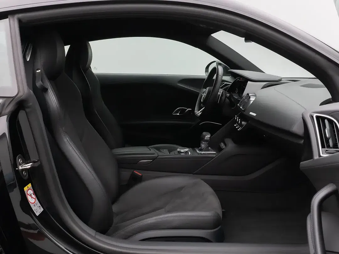 Audi R8 5.2 FSI quattro Coupe - Thumbnail 25