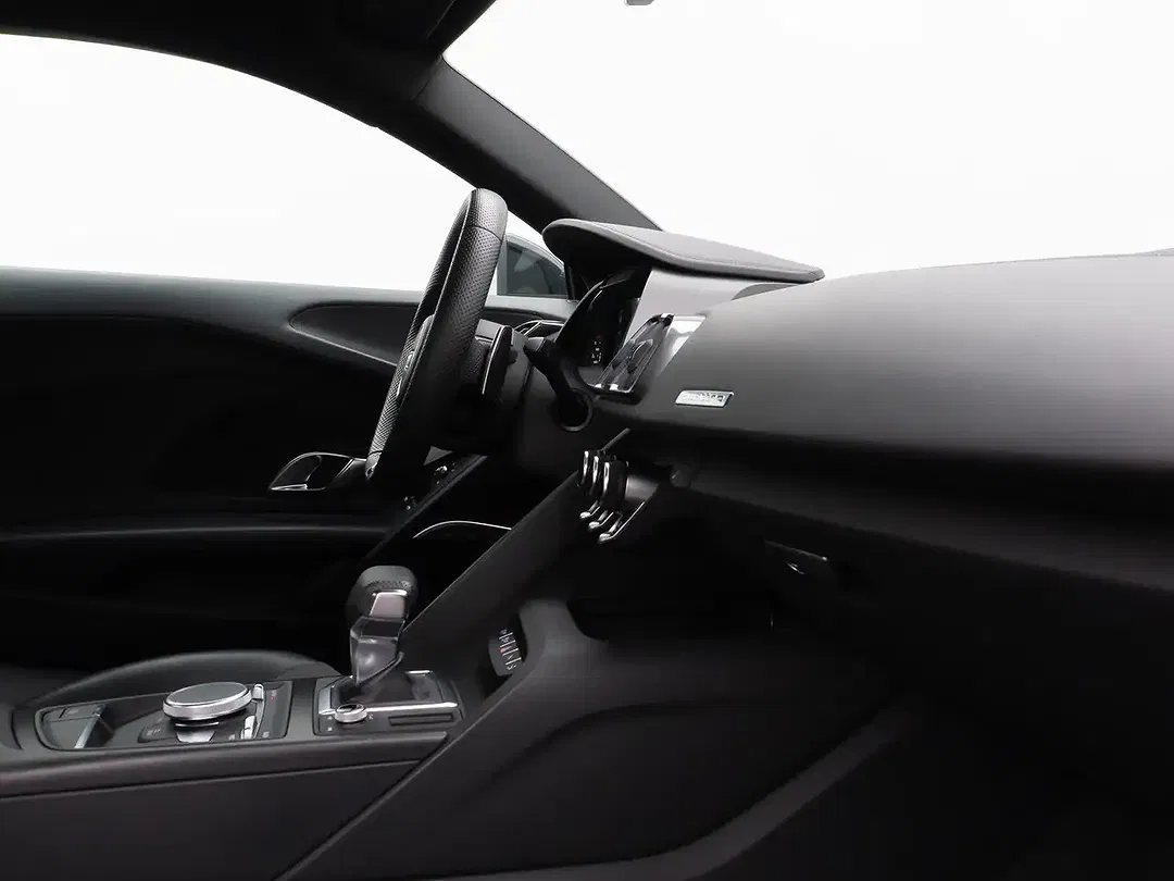 Audi R8 5.2 FSI quattro Coupe - Thumbnail 32