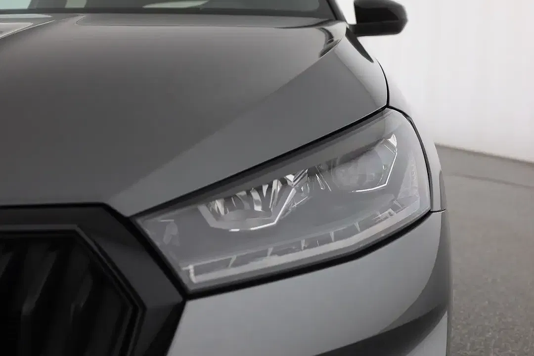 Skoda Fabia 1.0 TSI DSG Monte Carlo - Thumbnail 24