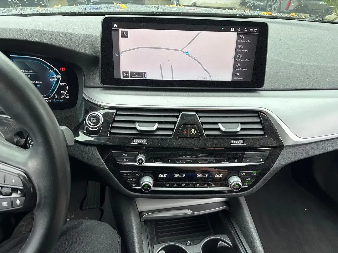 BMW 530 Touring Pro - Thumbnail 6