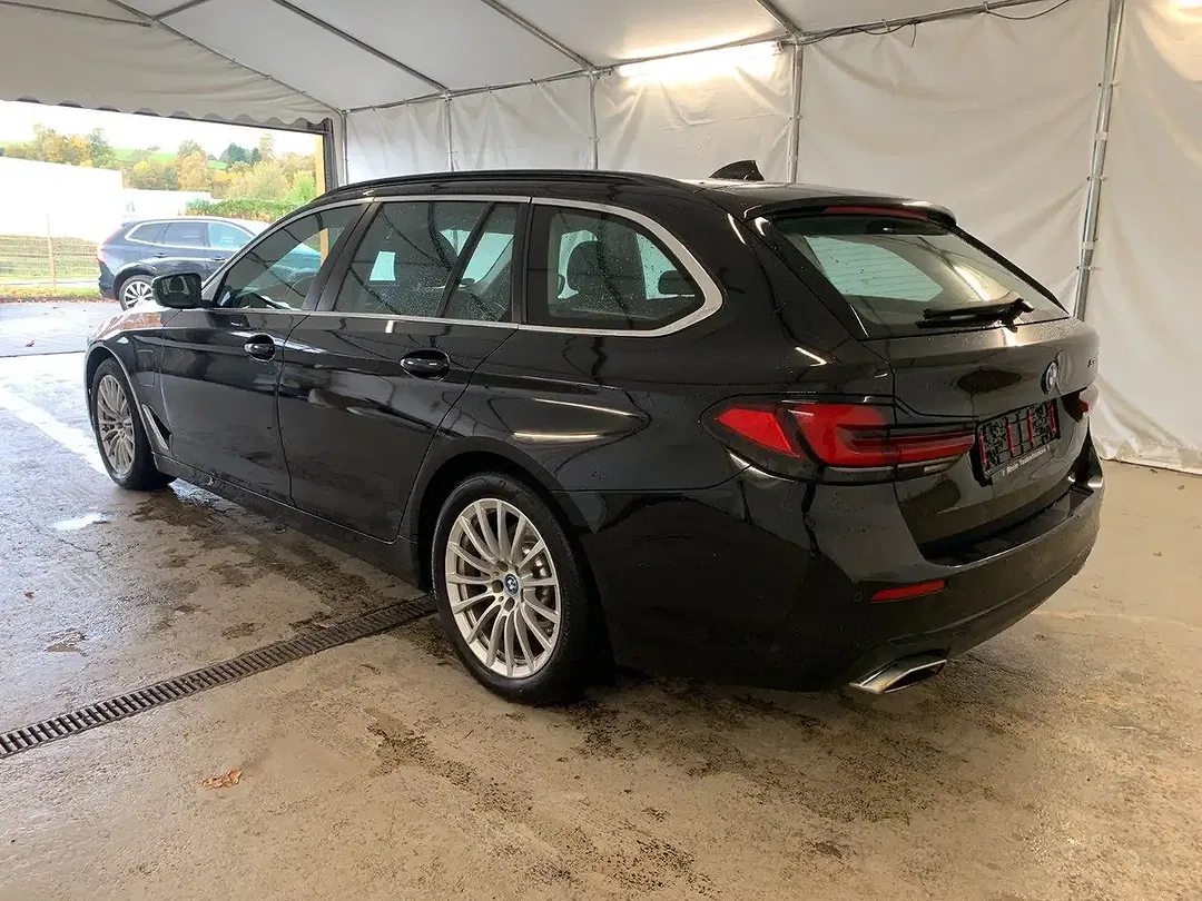 BMW 530 Touring Pro - foto 2