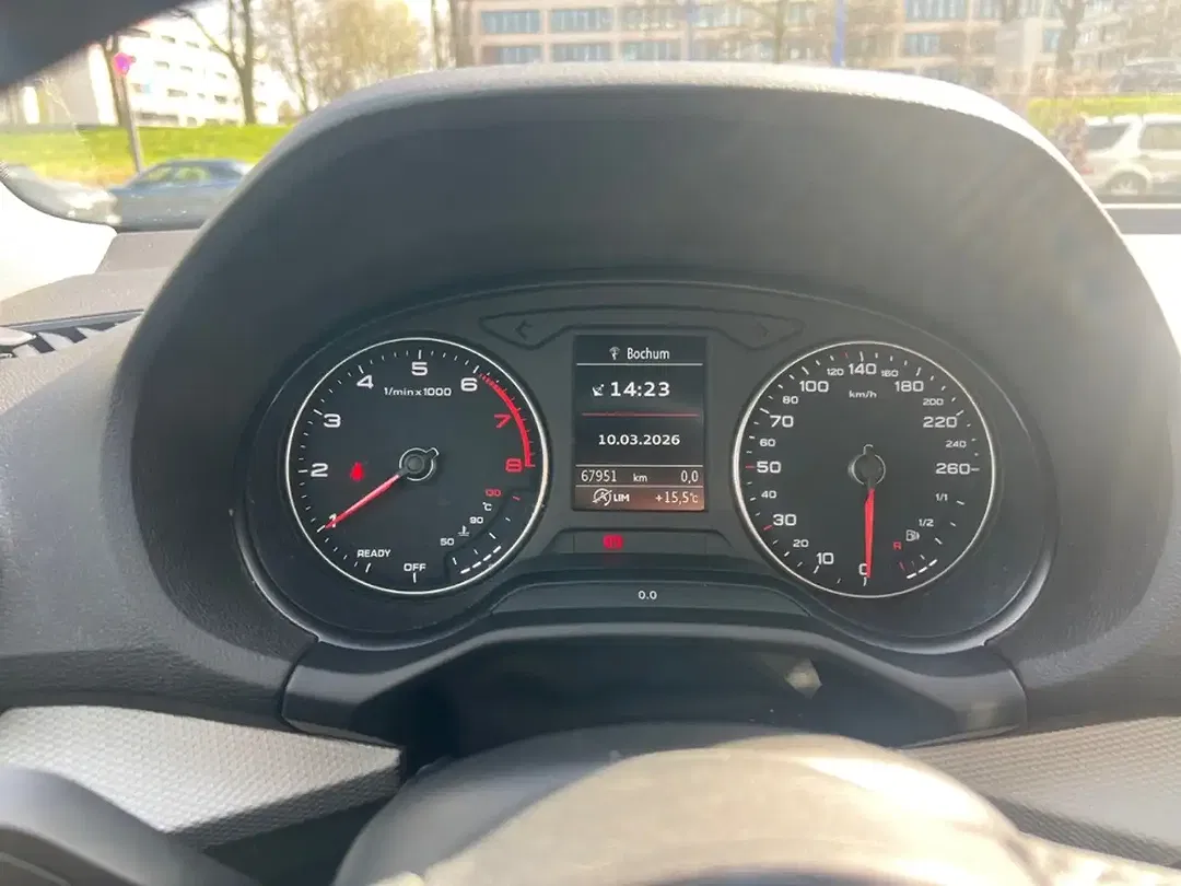 Audi Q2 30 TFSI - foto 15
