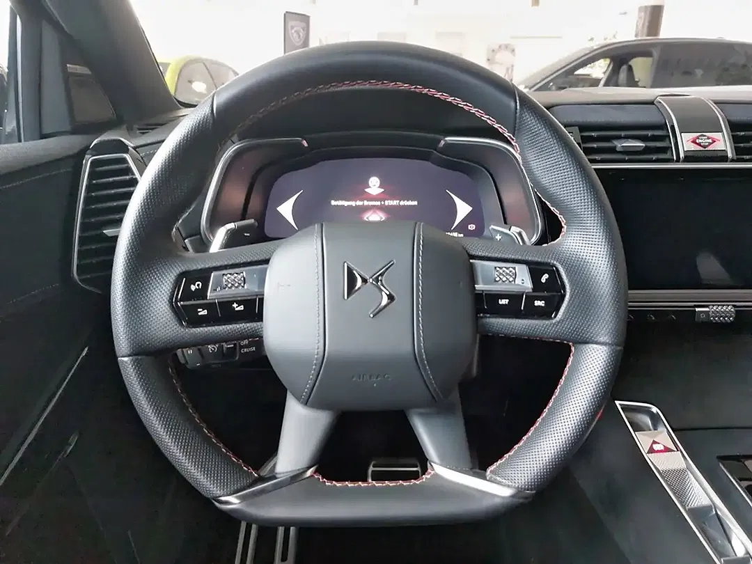 DS Automobiles DS 7 Crossback - Thumbnail 12