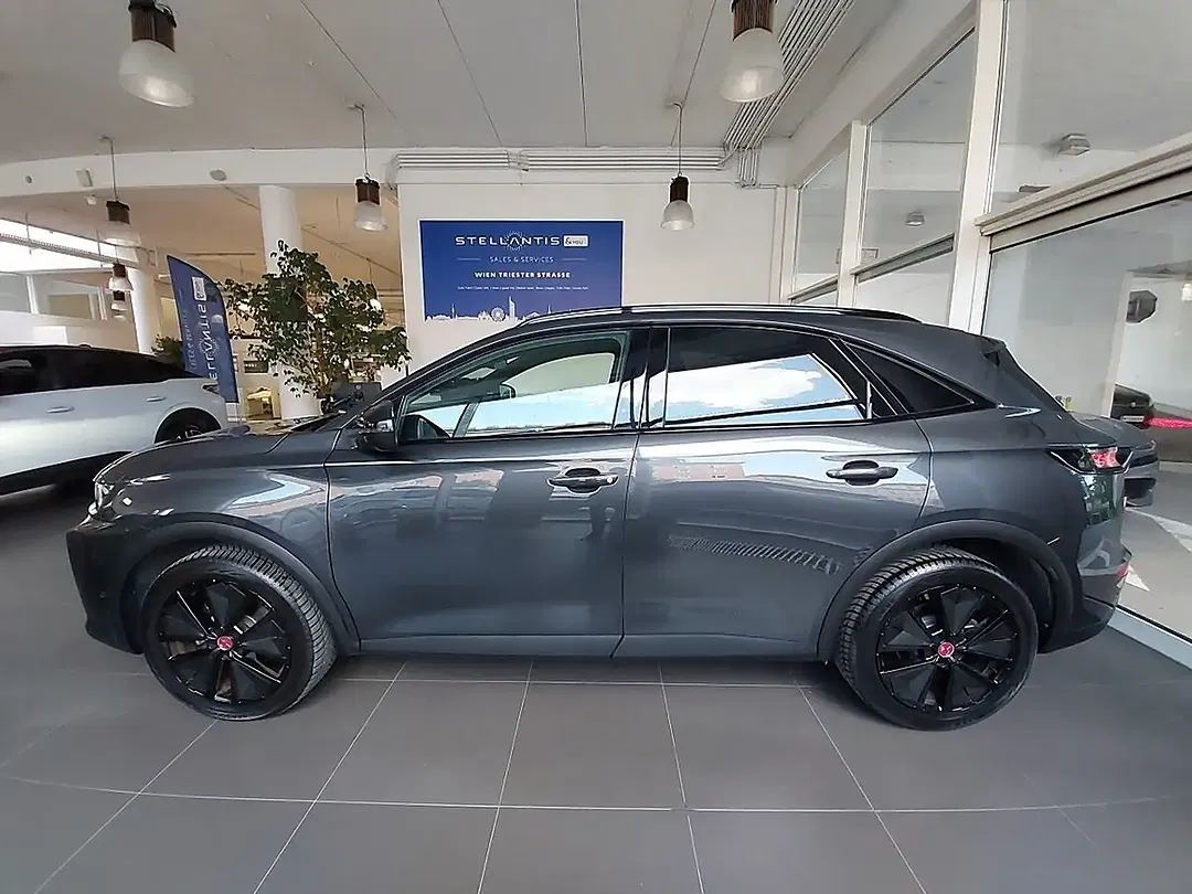 DS Automobiles DS 7 Crossback - Thumbnail 4
