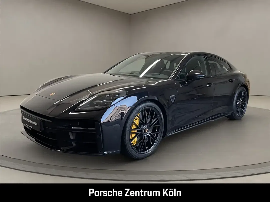 Porsche Panamera GTS - foto 1