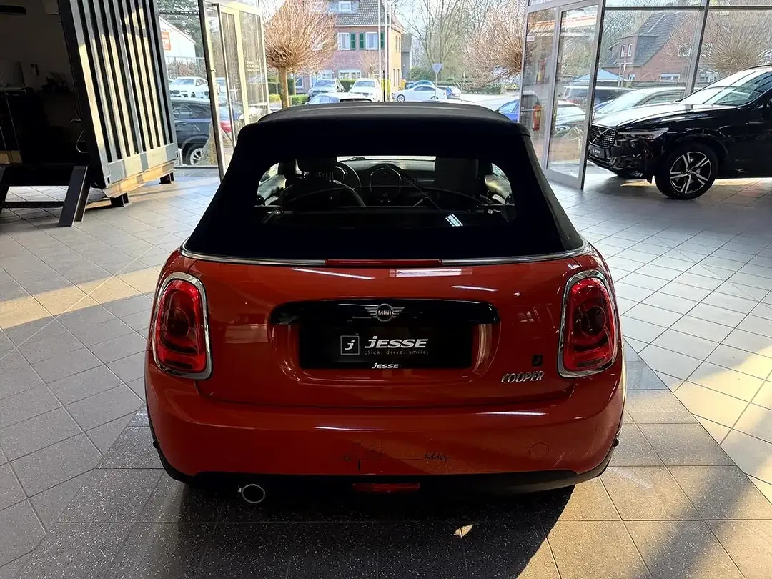 MINI Cooper Cabrio - Thumbnail 6
