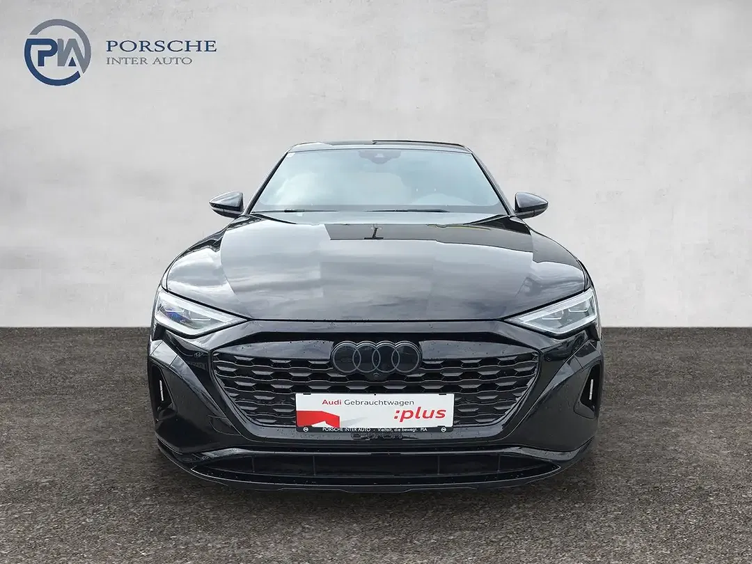 Audi Q8 50 e-tron quattro - Thumbnail 4