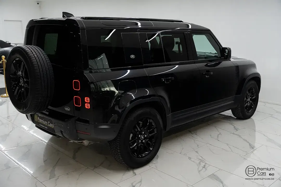 Land Rover Defender P400e 4x4 110 S - Thumbnail 16
