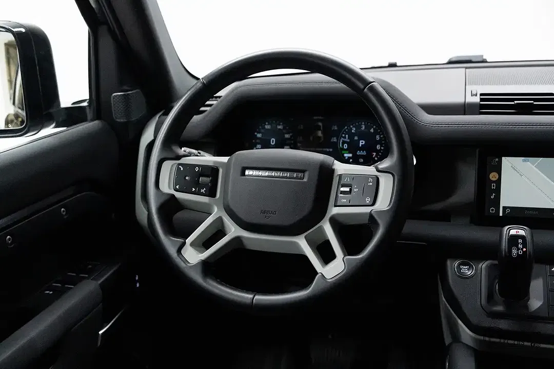 Land Rover Defender P400e 4x4 110 S - Thumbnail 22