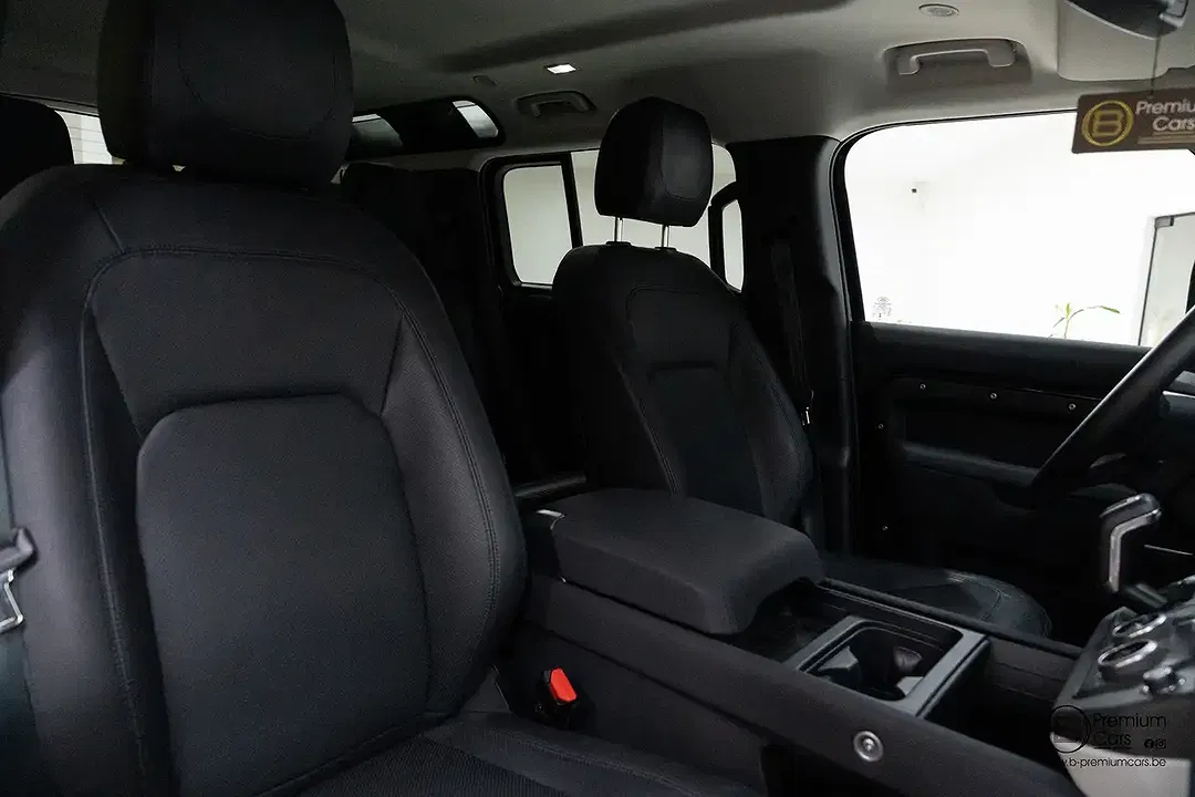 Land Rover Defender P400e 4x4 110 S - Thumbnail 29