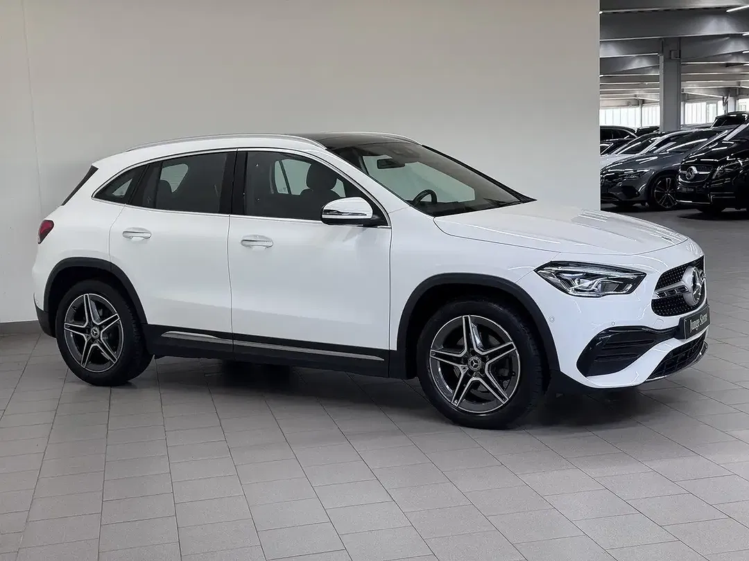 Mercedes-Benz GLA 200 AMG - Thumbnail 5