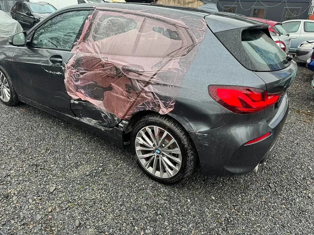 BMW 118 AUT Luxury Line - Thumbnail 6