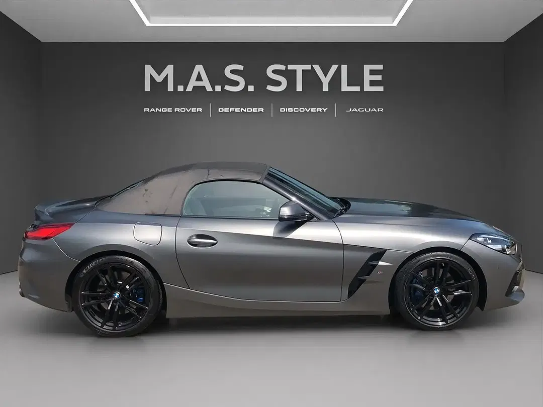BMW Z4 Roadster - Thumbnail 6