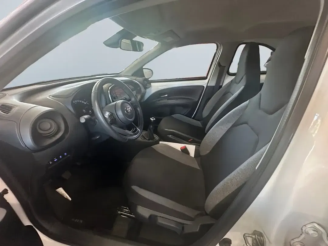 Toyota Aygo X - Thumbnail 9