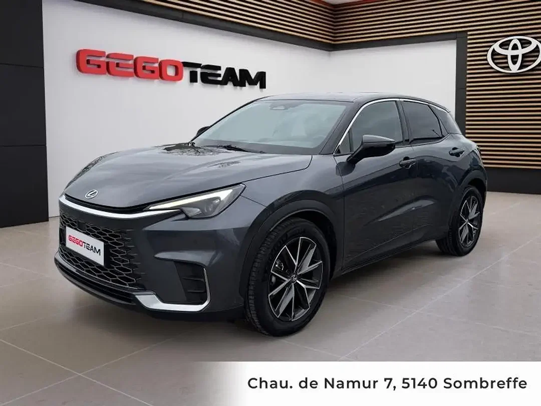 Lexus LBX 1.5 - Afbeelding 1