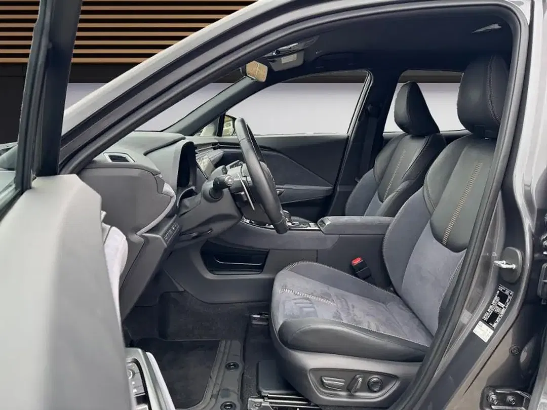 Lexus LBX 1.5 - Thumbnail 10