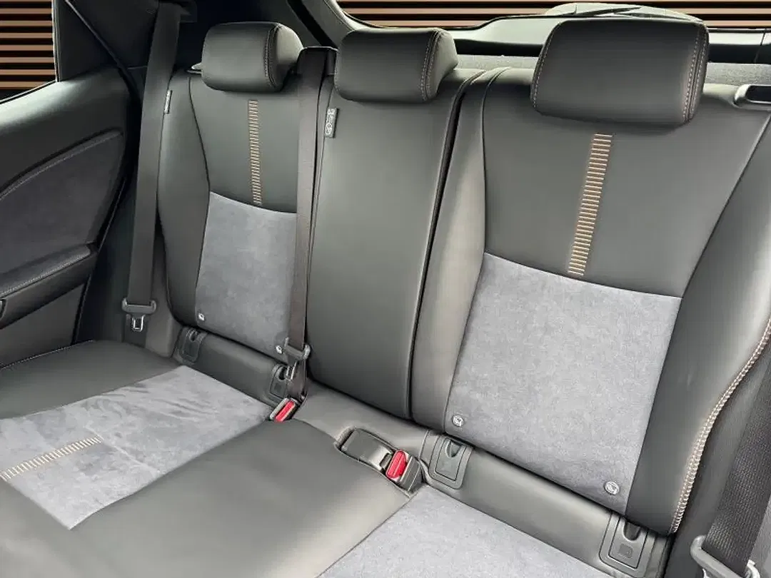 Lexus LBX 1.5 - Thumbnail 12