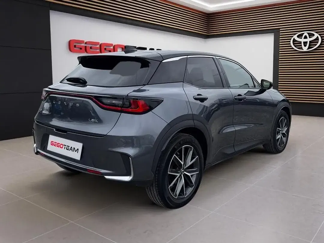Lexus LBX 1.5 - Thumbnail 5