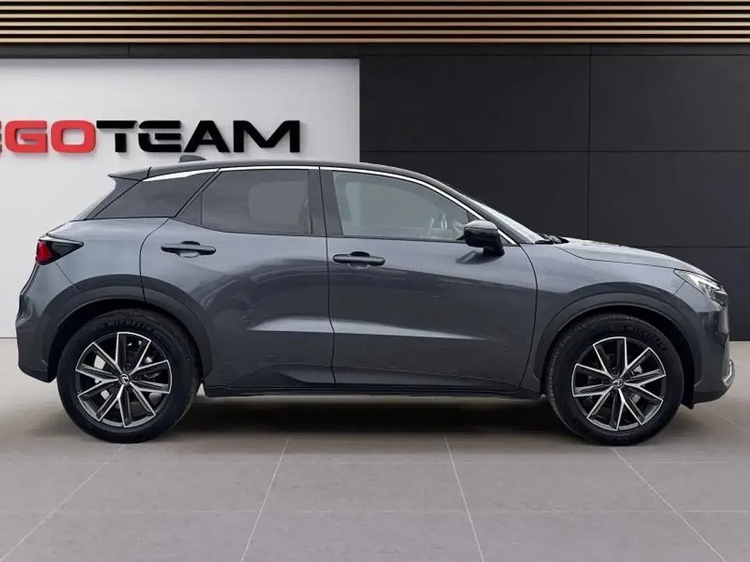 Lexus LBX 1.5 - Thumbnail 6