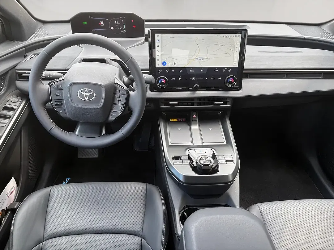 Toyota bZ4X 4x4 Lounge - Thumbnail 11