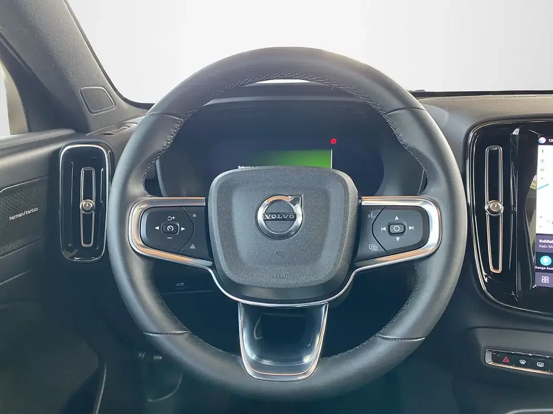 Volvo C40 EV Recharge Ultimate - Thumbnail 10