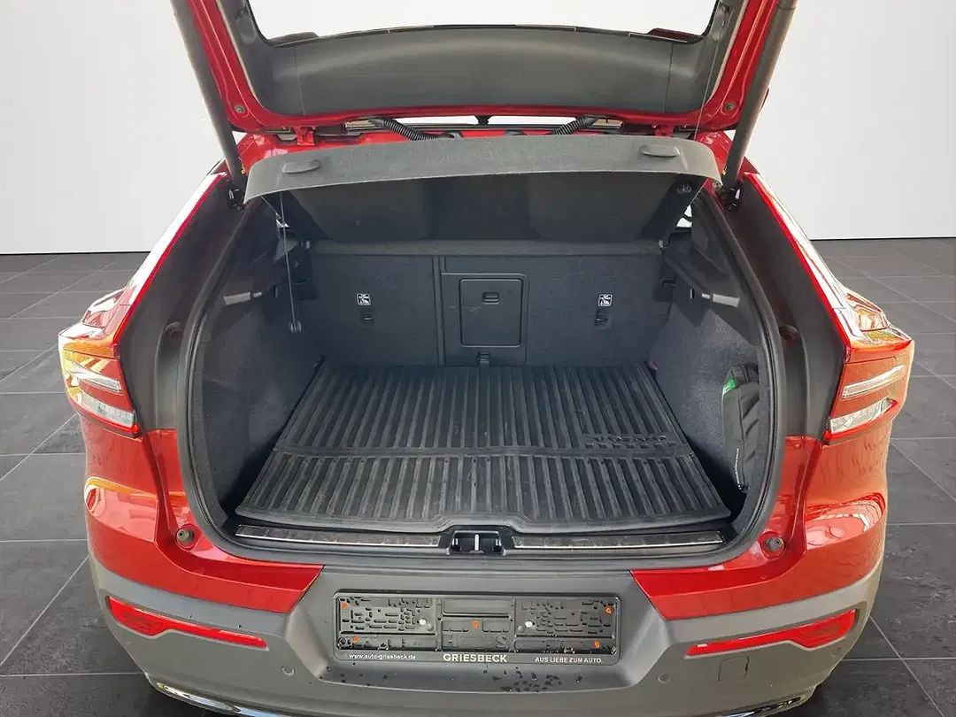 Volvo C40 EV Recharge Ultimate - Thumbnail 14
