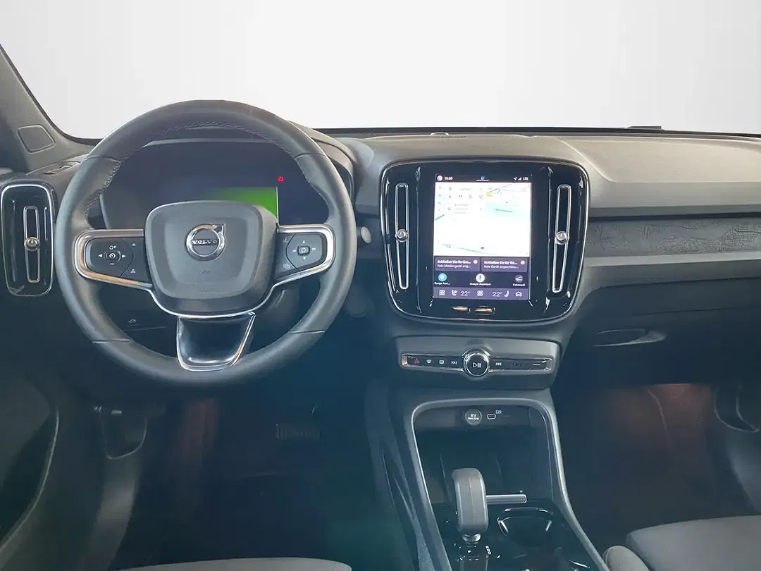 Volvo C40 EV Recharge Ultimate - Thumbnail 8