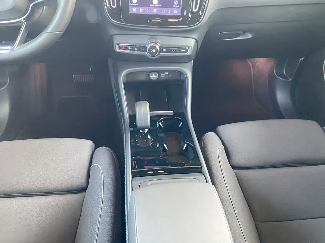 Volvo C40 EV Recharge Ultimate - Thumbnail 9