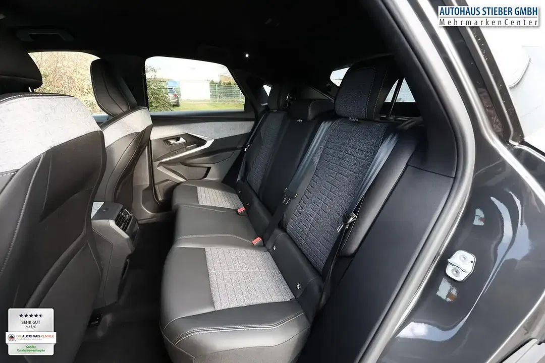 Peugeot 3008 Hybrid Allure - Thumbnail 9
