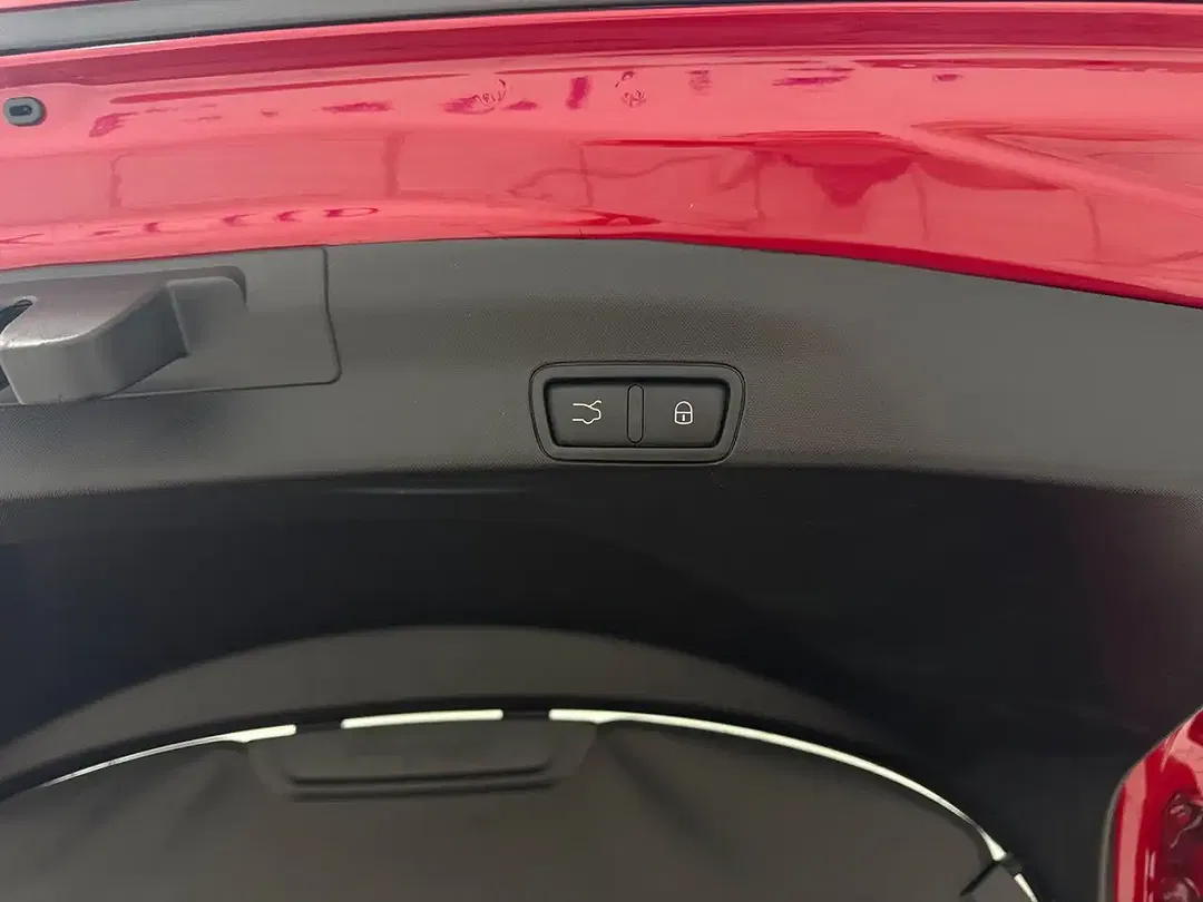 Alfa Romeo Stelvio Q4 4x4 Super - Thumbnail 12
