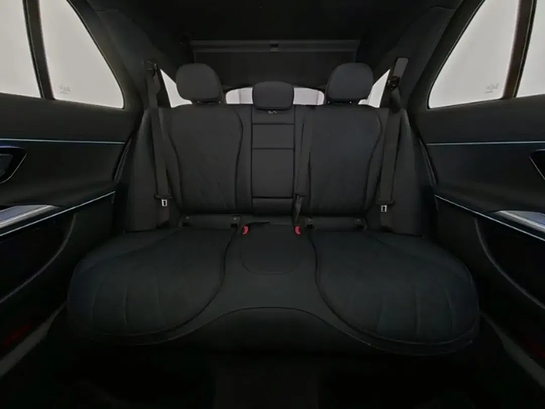 Mercedes-Benz E 450 4MATIC Exclusive Premium - Thumbnail 8