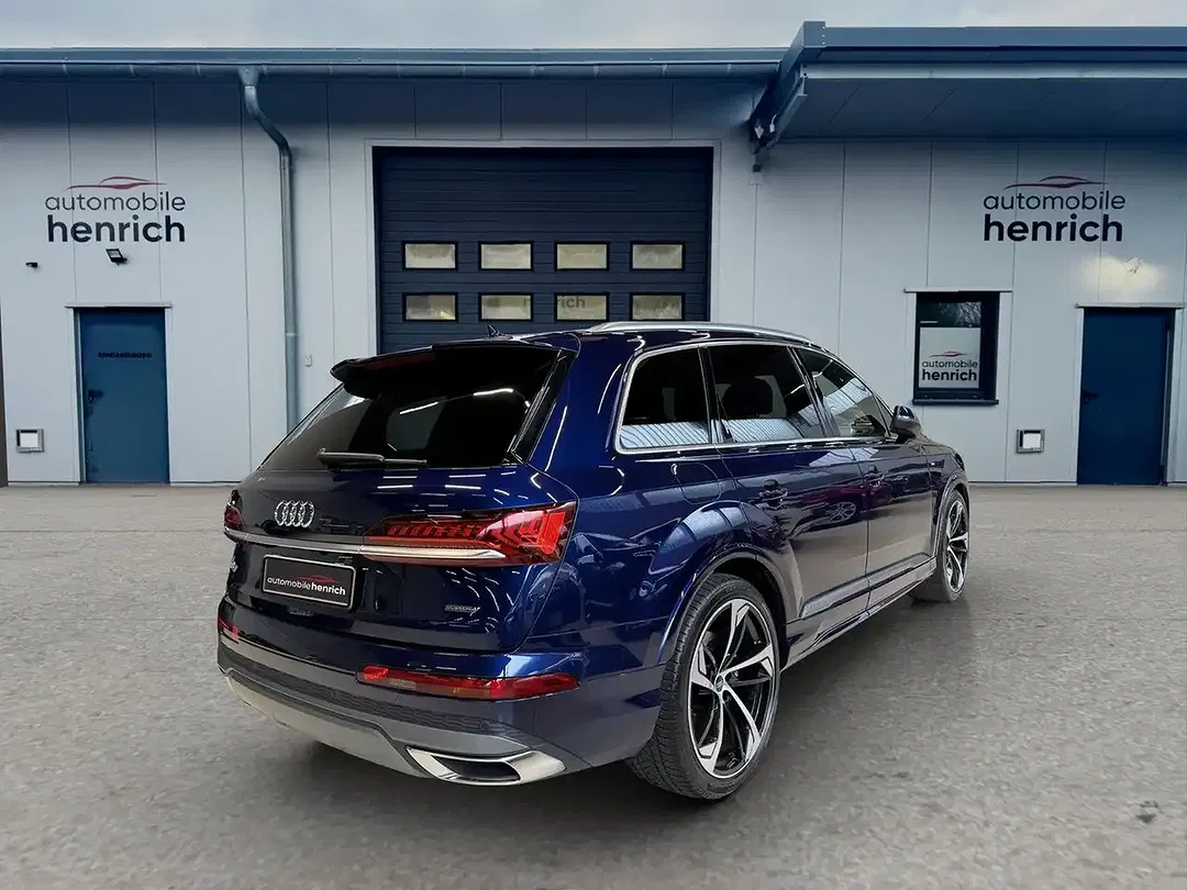 Audi Q7 55 TFSI e quattro S line - foto 2