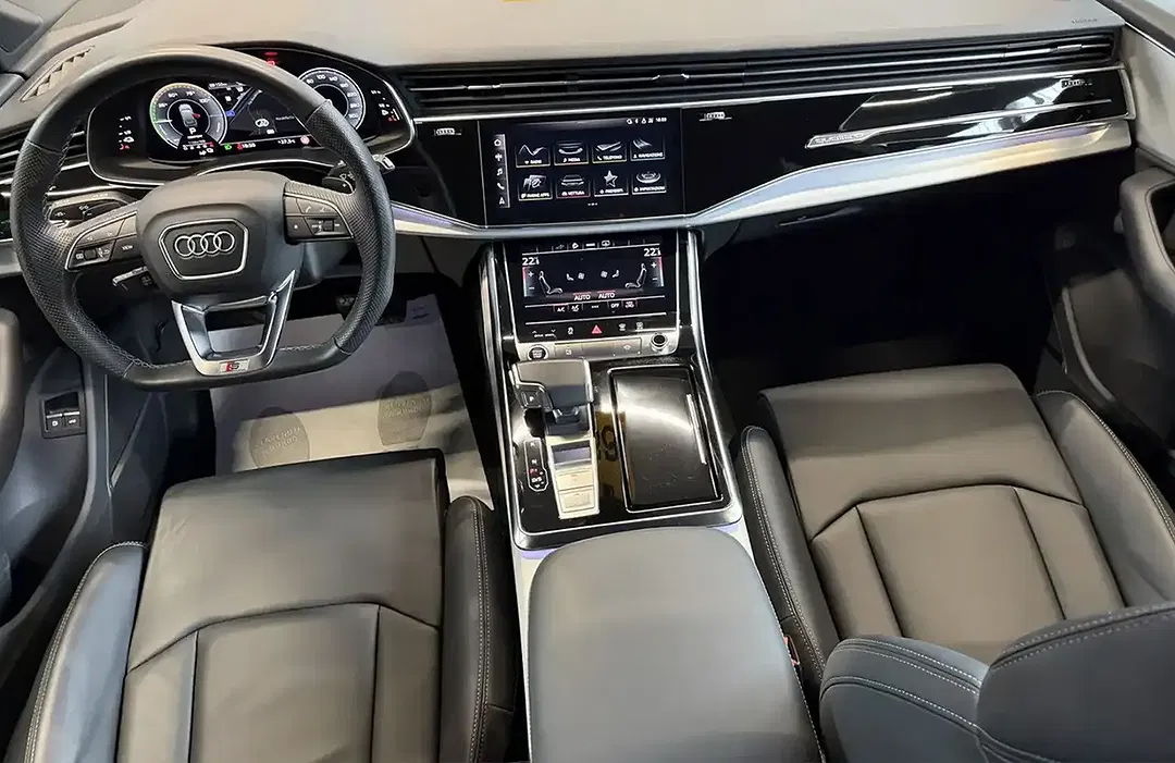 Audi Q7 55 TFSI e quattro S line - Thumbnail 9